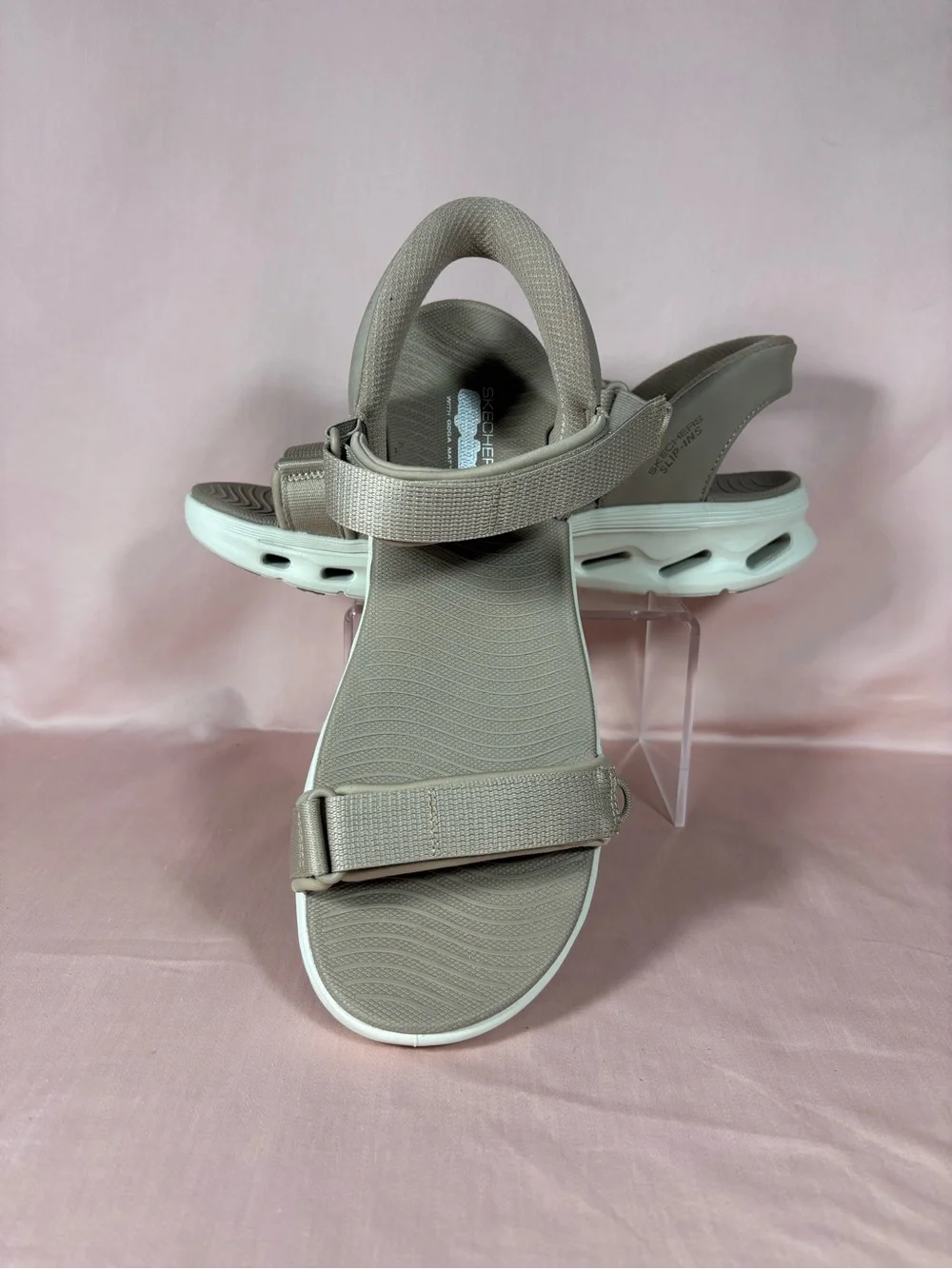 Skechers NWOT Slip-Ins GO WALK Glide Step Hands Free Charlie Tan Sandals SiZ 11